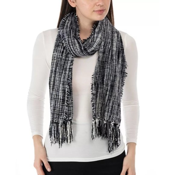 CHARTER CLUB Space-Dyed Chenille Wrap Scarf - Black White - NWT - Picture 1 of 4